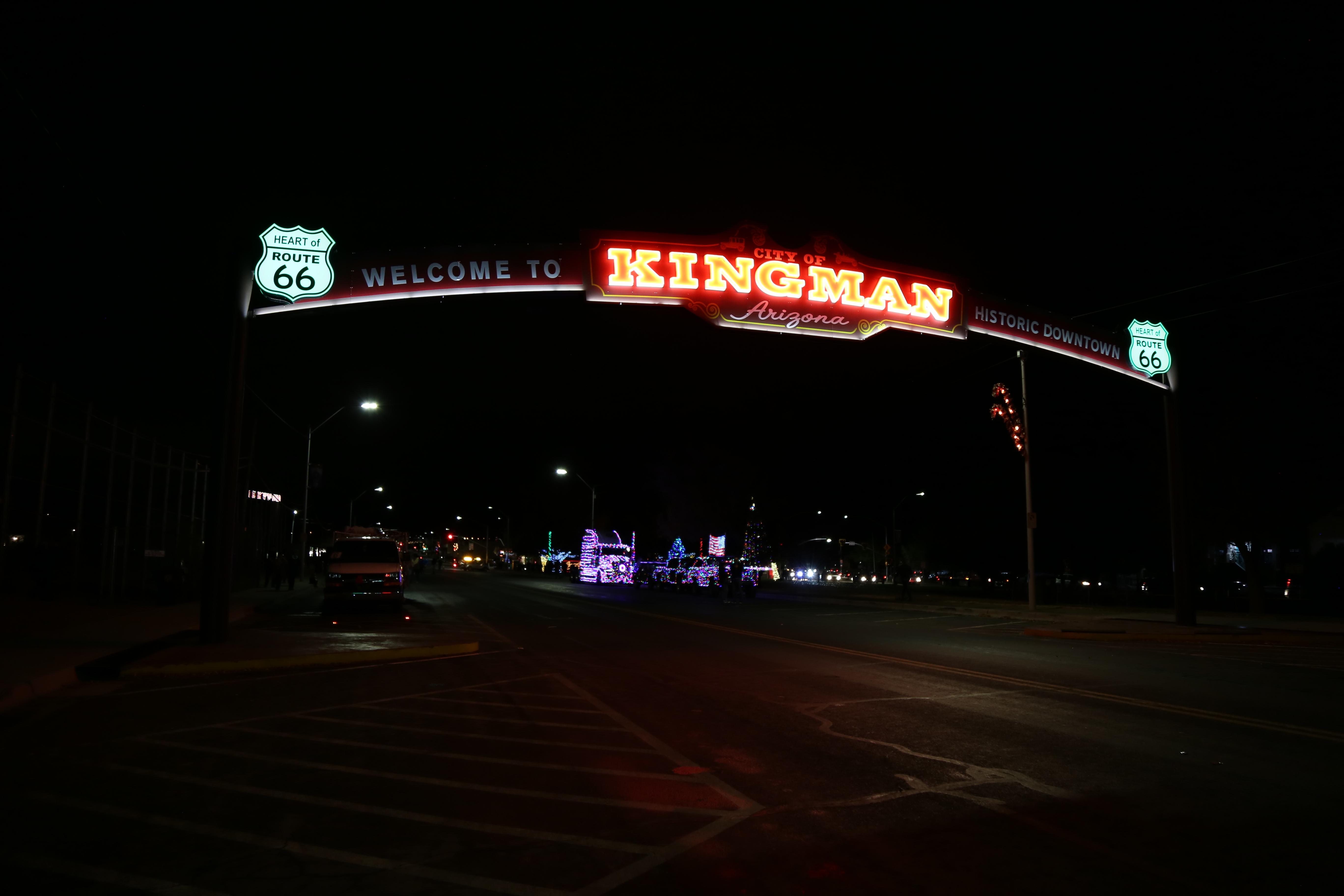 Neon on Kingman Arch