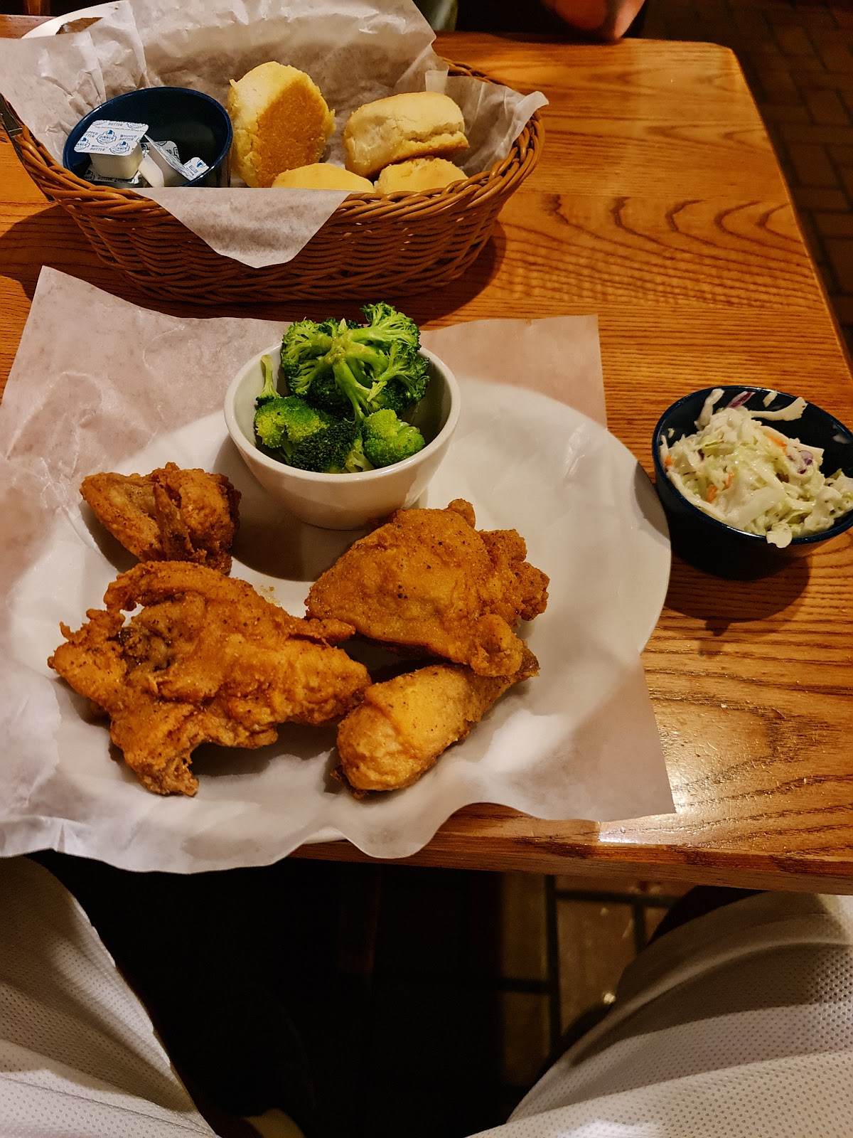 Cracker Barrel Restaurant, Old Country Store Kingman Tourism