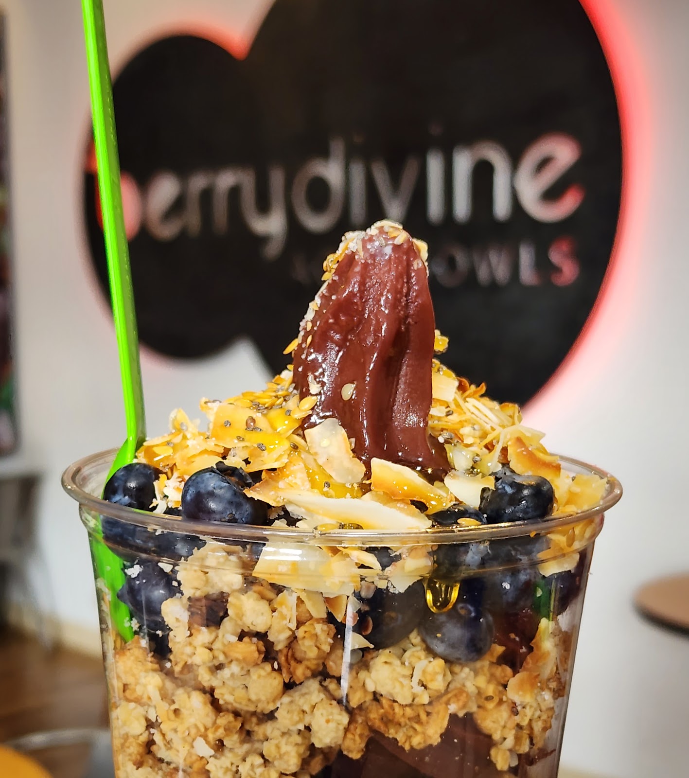 berry-divine-acai