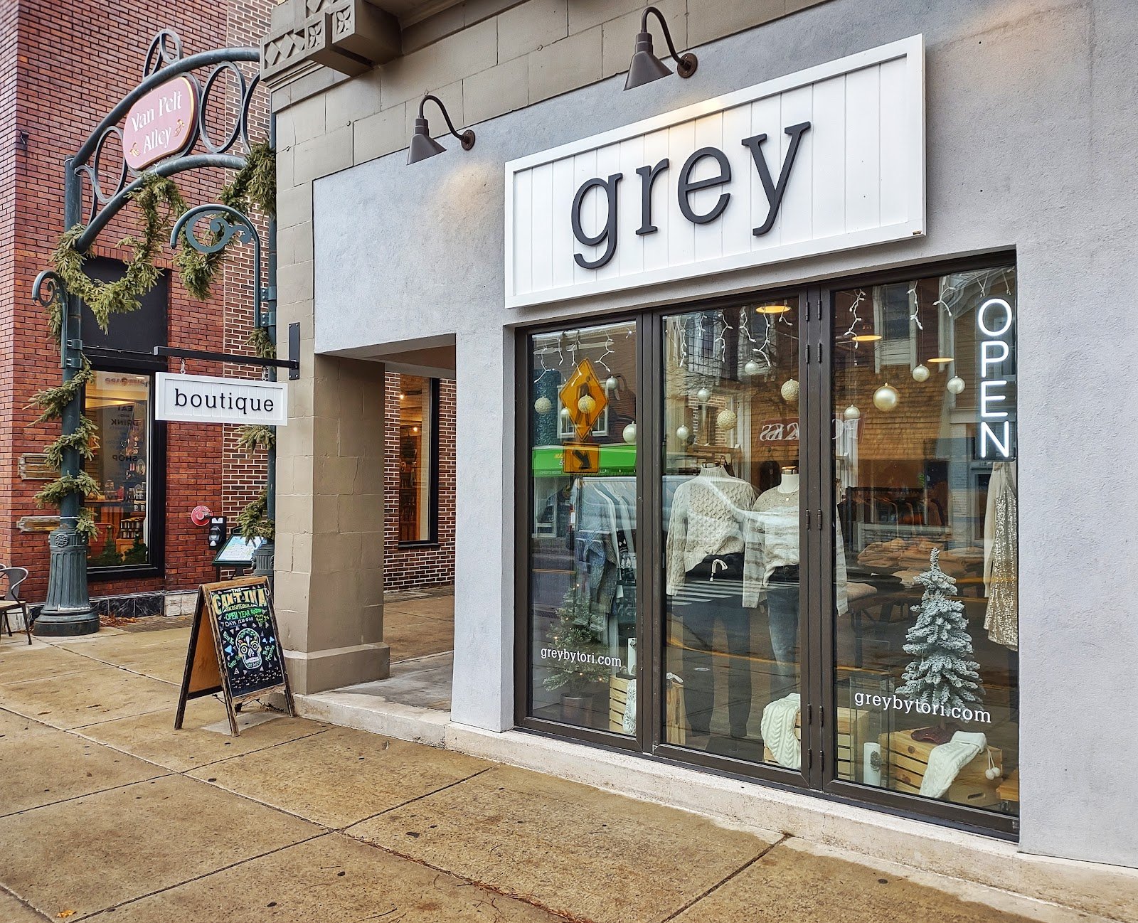 Grey boutique discount